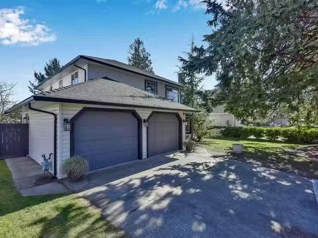 House for sale in Surrey, Cloverdale, 6074 188 Street, 263140999