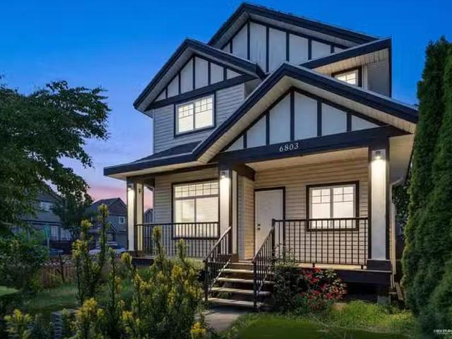 House for sale in Surrey, Cloverdale, 6803 192 Street, 263156330
