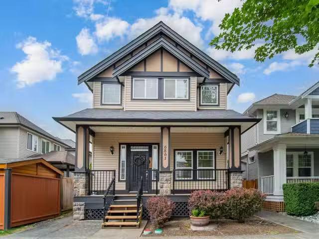 House for sale in Surrey, Cloverdale, 6861 192a Street, 263153.