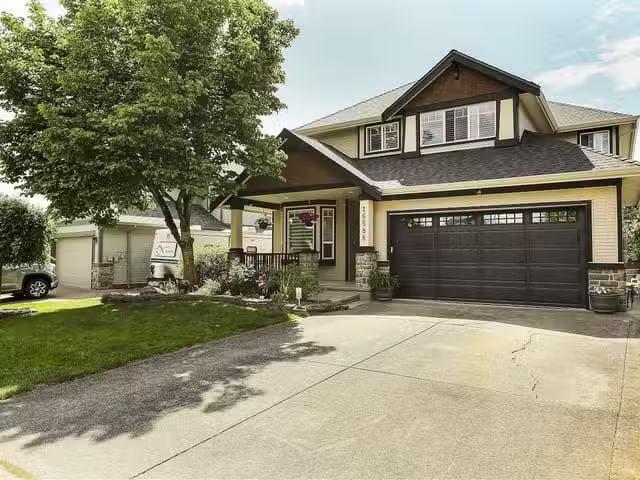 House for sale in Surrey, Cloverdale, 16588 63rd Avenue, 26314.