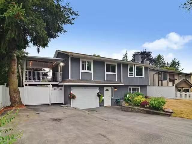 House for sale in Surrey, Cloverdale, 17134 62 Avenue, 263156672