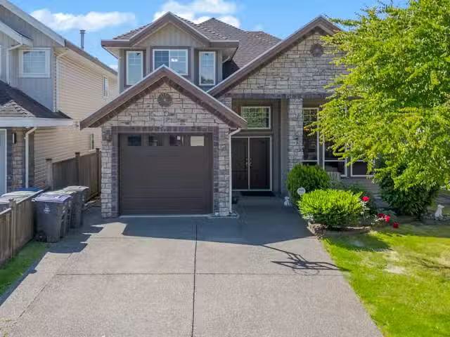 House for sale in Surrey, Cloverdale, 17460 64a Avenue, 263150.