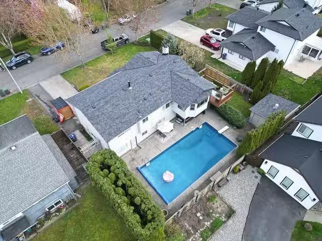 House for sale in Surrey, Cloverdale, 18320 59a Avenue, 263134.