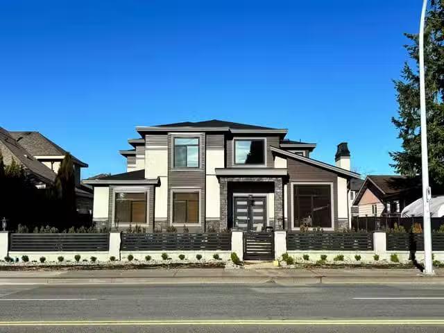 House for sale in Surrey, North Surrey, 14969 96 Avenue, 26310.