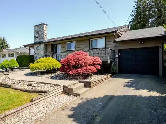 House for sale in Surrey, North Surrey, 10216 124 Street, 2631.