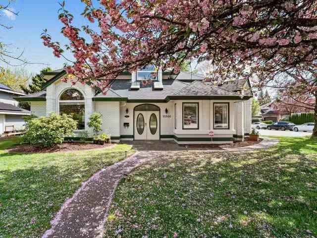 House for sale in Surrey, North Surrey, 10566 168 Street, 2631.