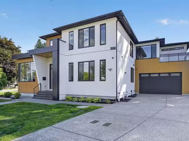 House for sale in Surrey, North Surrey, 10925 Oriole Drive, 26.