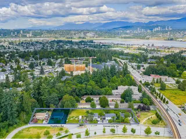 House for sale in Surrey, North Surrey, 10945 Haddon Road, 263.
