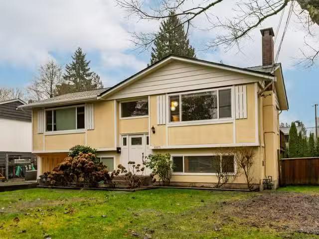 House for sale in Surrey, North Surrey, 10975 Partridge Cresce.