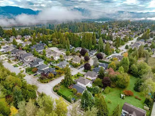 House for sale in Surrey, North Surrey, 11090 156 Street, 2631.