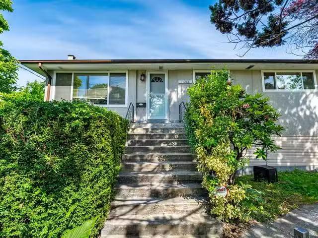 House for sale in Surrey, North Surrey, 11288 135 Street, 2631.