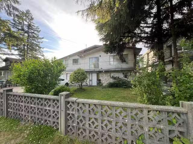 House for sale in Surrey, North Surrey, 13703 Grosvenor Road.