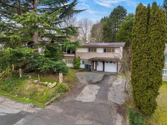 House for sale in Surrey, North Surrey, 9969 124 Street, 26311.