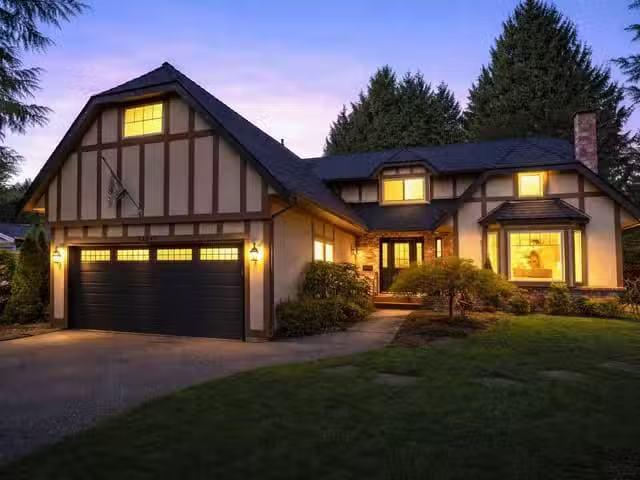 House for sale in Surrey, South Surrey White Rock, 12673 Ocean.