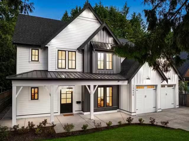 House for sale in Surrey, South Surrey White Rock, 13026 16 Av.
