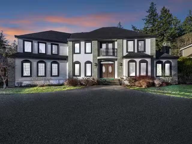 House for sale in Surrey, South Surrey White Rock, 13371 21a A.