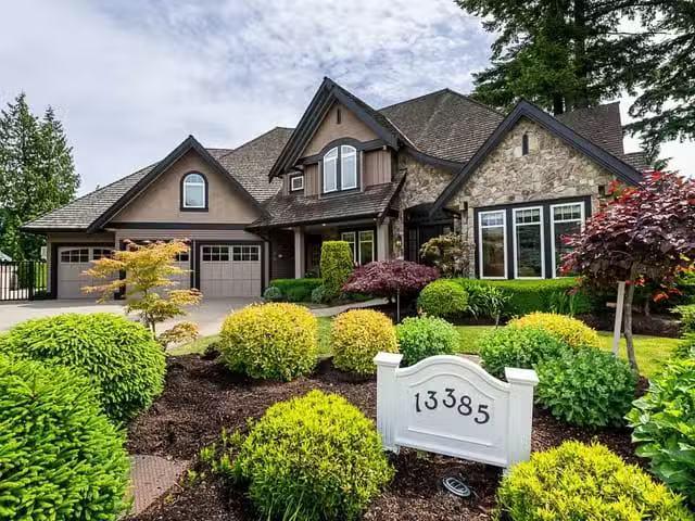 House for sale in Surrey, South Surrey White Rock, 13385 23 Av.