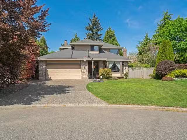 House for sale in Surrey, South Surrey White Rock, 14937 20a A.
