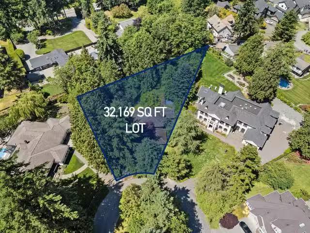 House for sale in Surrey, South Surrey White Rock, 14069 26a A.
