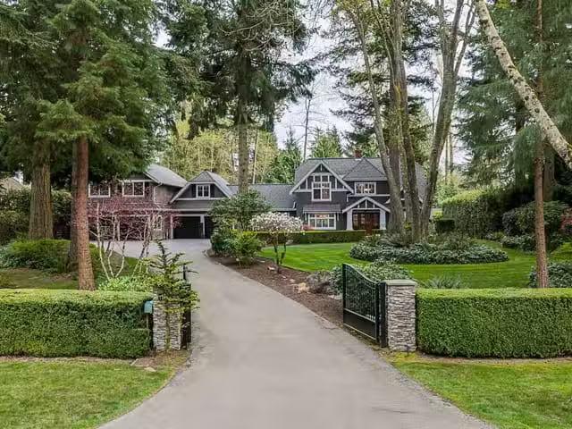 House for sale in Surrey, South Surrey White Rock, 14322 26 Av.