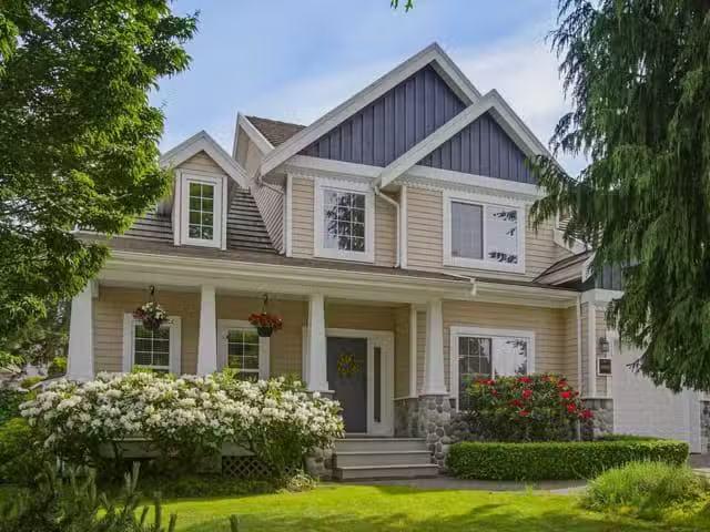 House for sale in Surrey, South Surrey White Rock, 15512 37a A.