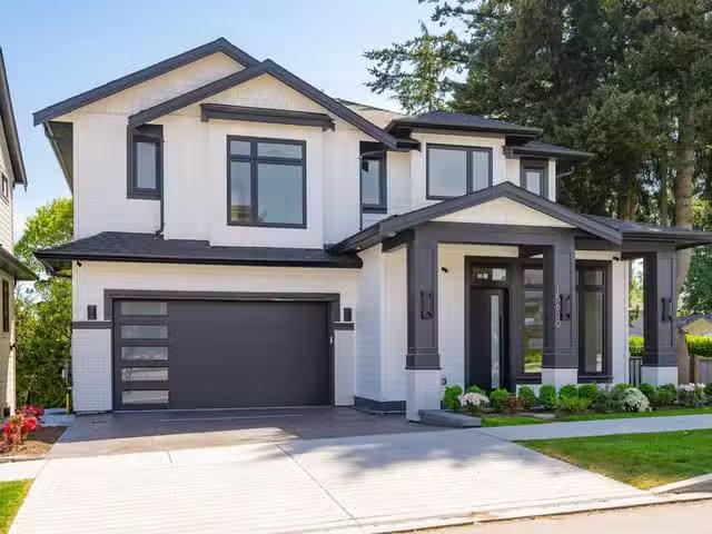 House for sale in Surrey, South Surrey White Rock, 15630 23a A.