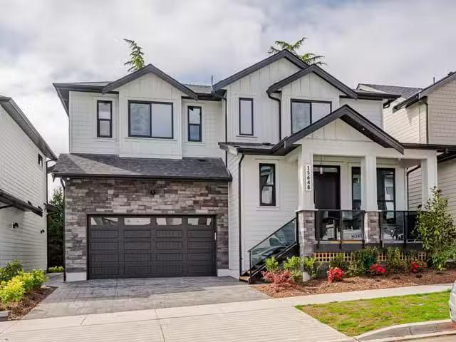 House for sale in Surrey, South Surrey White Rock, 15648 23a A.