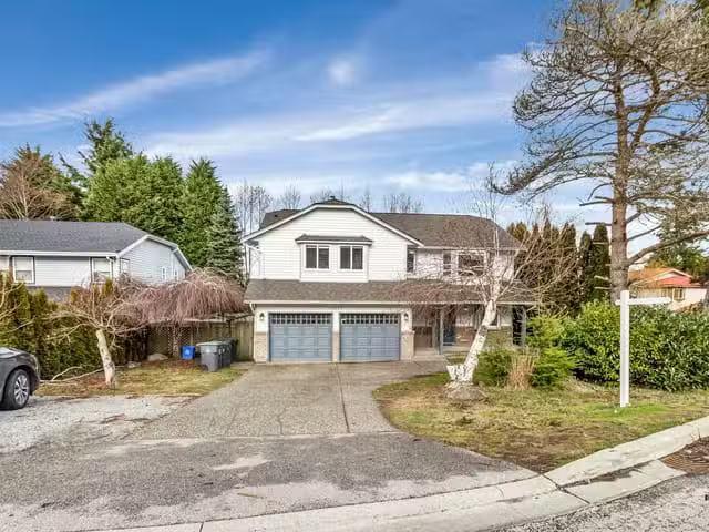 House for sale in Surrey, South Surrey White Rock, 15285 28 Av.