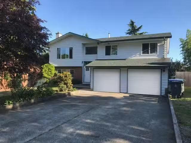 House for sale in Surrey, South Surrey White Rock, 15342 21 Av.