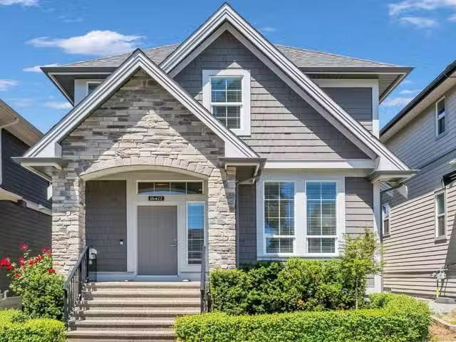 House for sale in Surrey, South Surrey White Rock, 16477 21 Av.