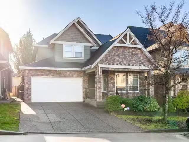 House for sale in Surrey, South Surrey White Rock, 16334 25 Av.