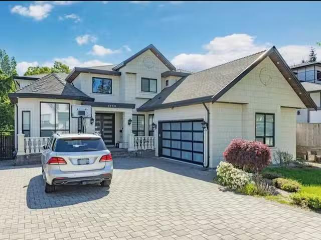 House for sale in Surrey, South Surrey White Rock, 1772 156a S.