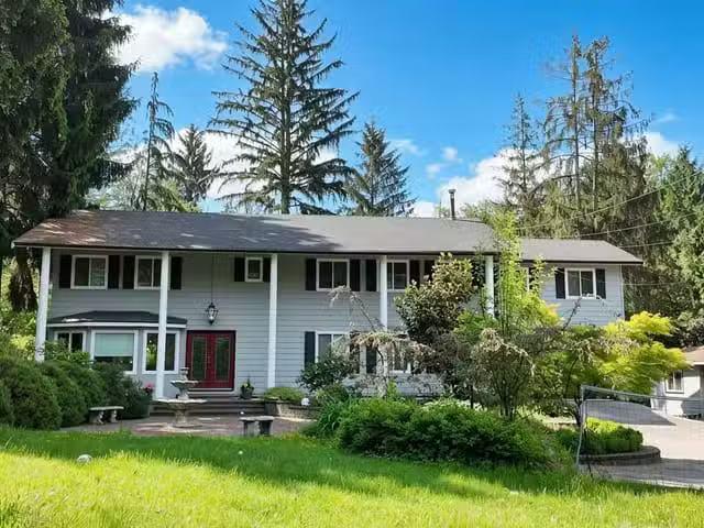 House for sale in Surrey, South Surrey White Rock, 18640 32 Av.