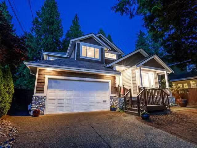 House for sale in Surrey, South Surrey White Rock, 2440 124b S.