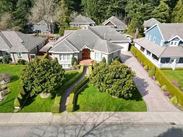 House for sale in Surrey, South Surrey White Rock, 2485 148a S.