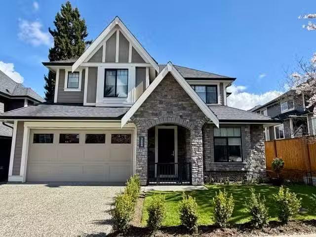 House for sale in Surrey, South Surrey White Rock, 2688 164 St.