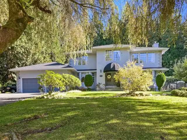 House for sale in Surrey, South Surrey White Rock, 2842 130 St.