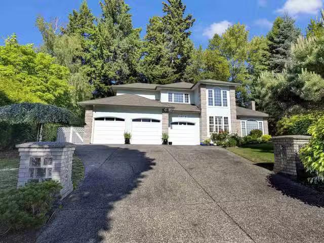 House for sale in Surrey, South Surrey White Rock, 2878 145b S.