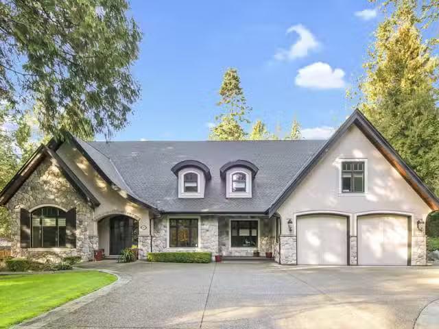House for sale in Surrey, South Surrey White Rock, 3147 139 St.