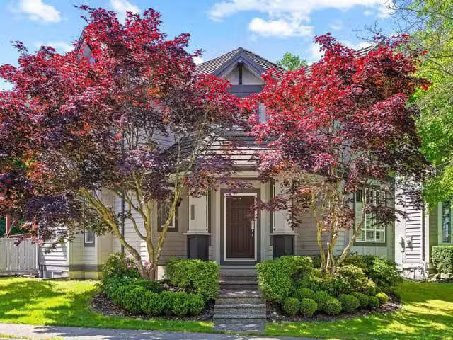 House for sale in Surrey, South Surrey White Rock, 3307 Rosema.