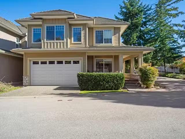 House for sale in Surrey, South Surrey White Rock, 45 3363 Ros.