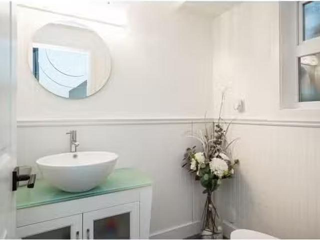 House for sale in Surrey, Surrey, 14057 66 Avenue, 263096449