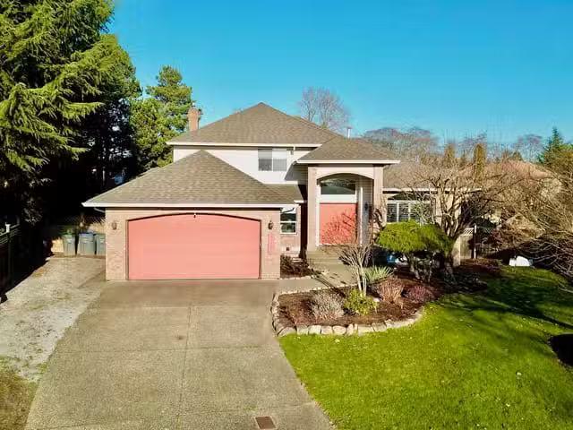 House for sale in Surrey, Surrey, 14247 86 Avenue, 263128749