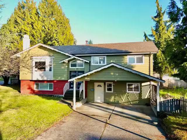 House for sale in Surrey, Surrey, 14458 Chartwell Drive, 26313.