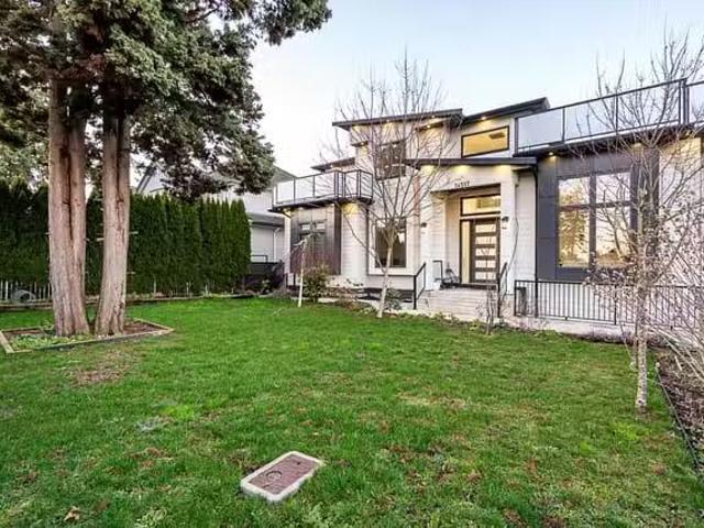 House for sale in Surrey, Surrey, 14517 72 Avenue, 263113137