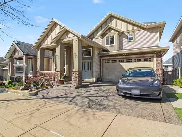 House for sale in Surrey, Surrey, 14675 62 Avenue, 263149758