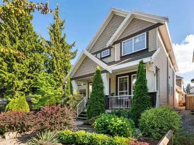 House for sale in Surrey, Surrey, 15032 60 Avenue, 263152221