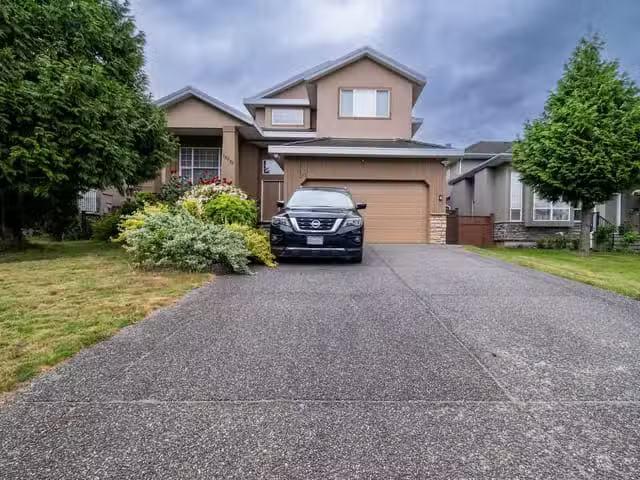 House for sale in Surrey, Surrey, 15075 66a Avenue, 263151334