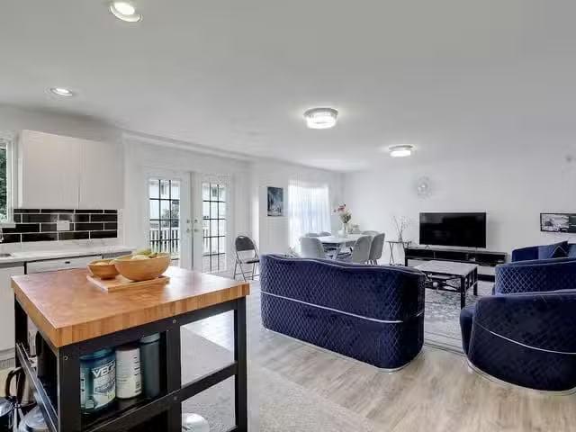 House for sale in Surrey, Surrey, 16123 86 Avenue, 263142940