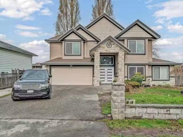House for sale in Surrey, Surrey, 12101 84 Avenue, 263123749